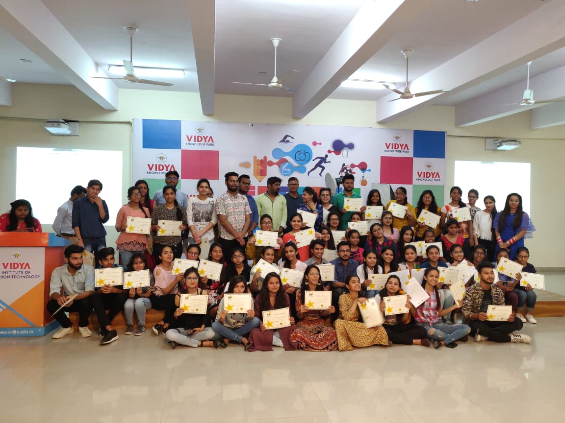 IIP Academy organizes one week long professional fashion photography workshop for students of  Vidya Institute of fashion Technology, Meerut