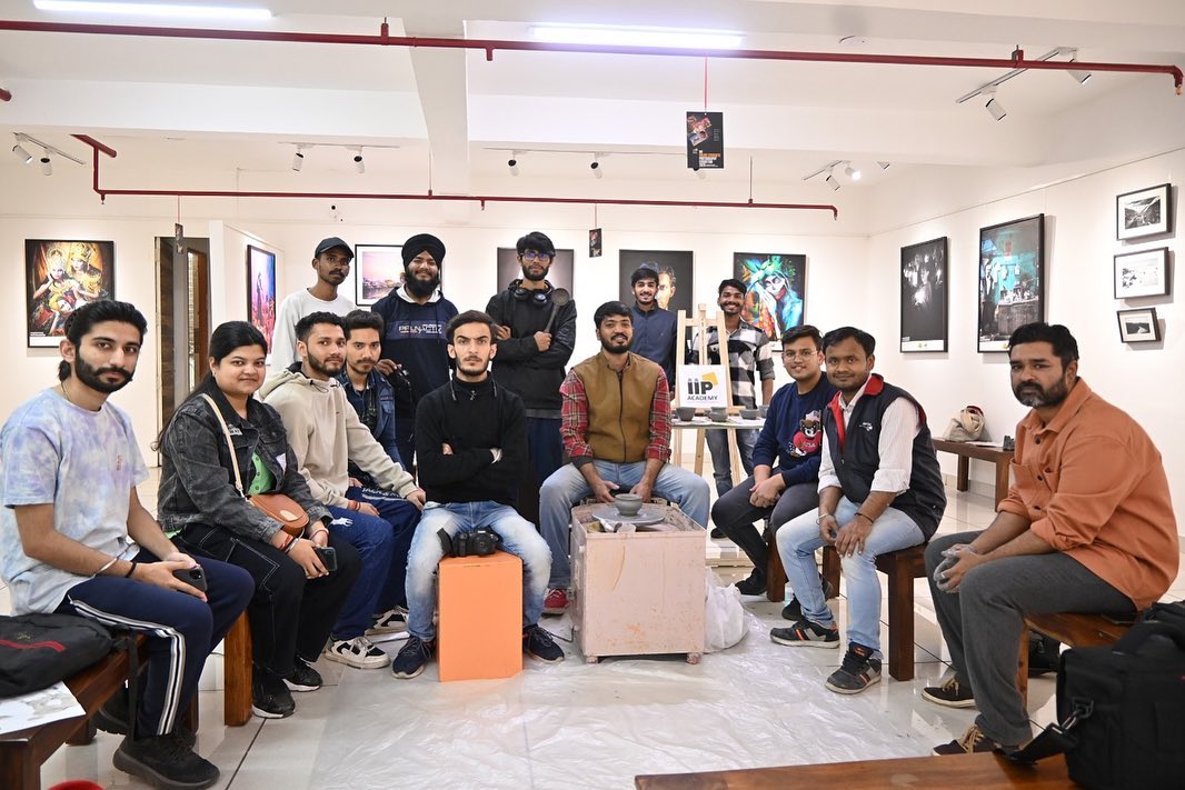 The Pottery Making workshop, conducted by renowned Pottery Studio Artist and Lalit Kala Academic Award Winner Suvajit Mondal at IIP